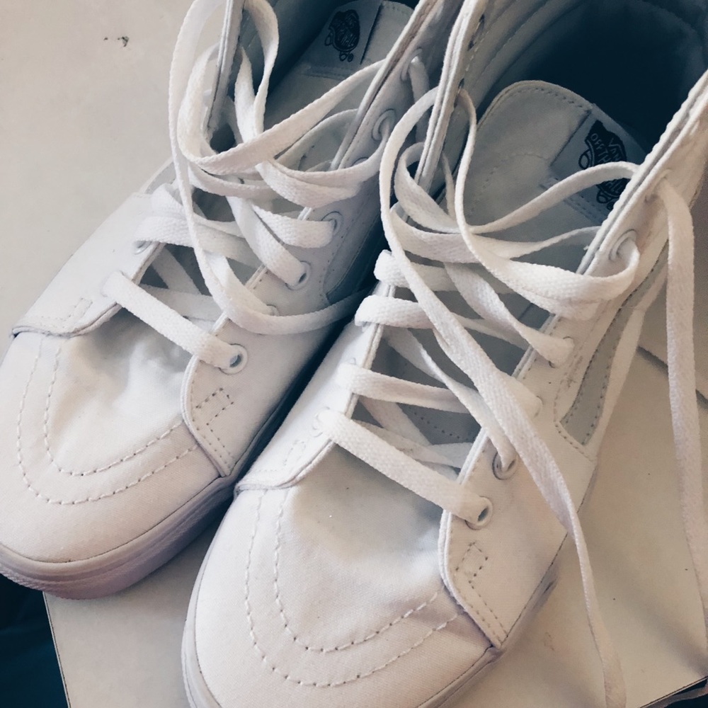 High top vans✨